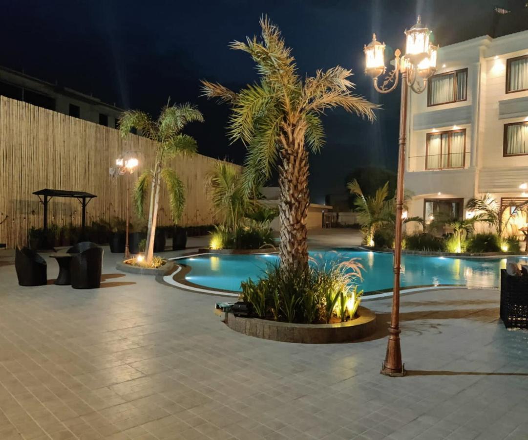 The Imperial Prime Clarks Inn Suites, Bhīlwāra Exterior foto